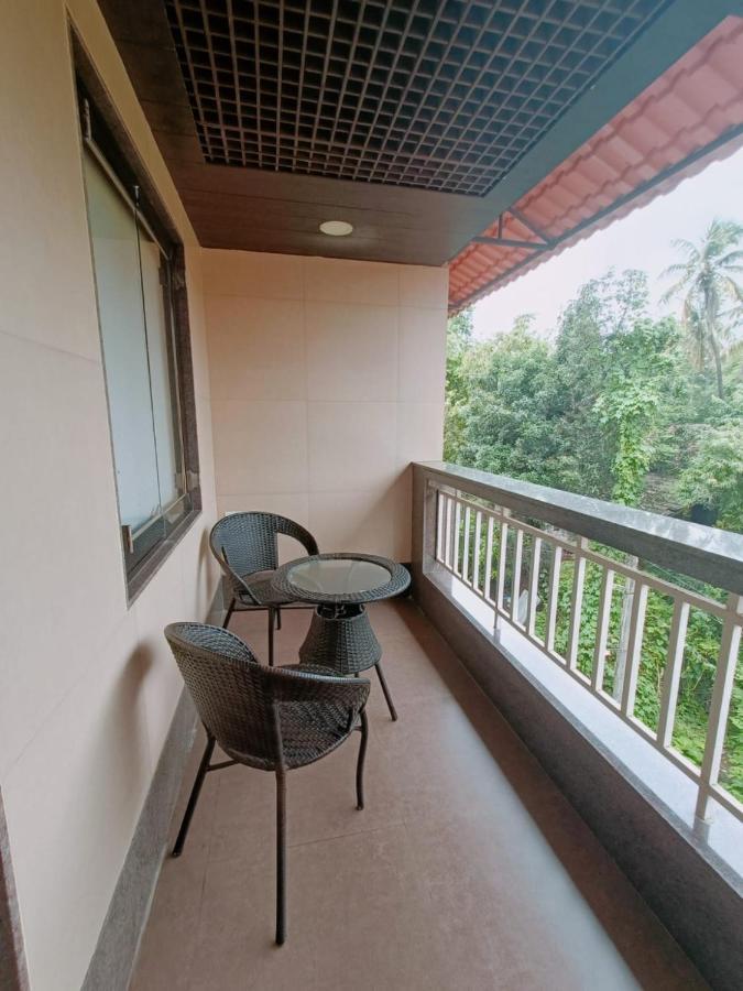Amansaraa Bhide Retreat Hotell Kihim Exteriör bild
